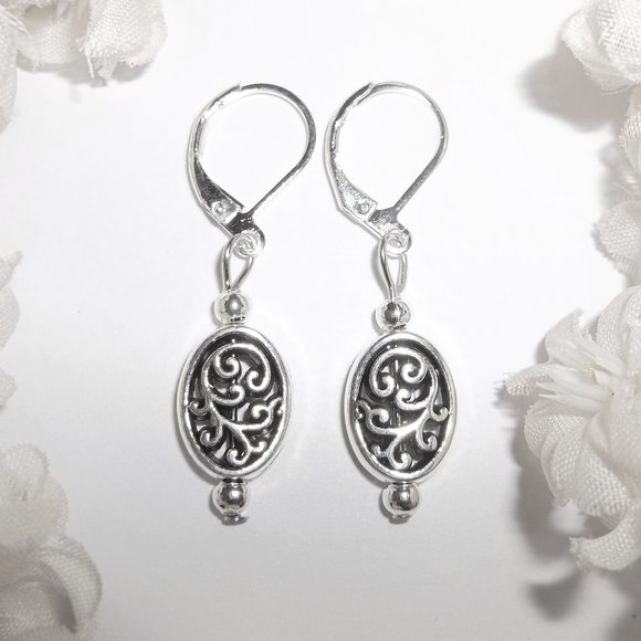 wvluckygirl Jewelry - Small Silver Dangle Earring Set Minimalist 6619